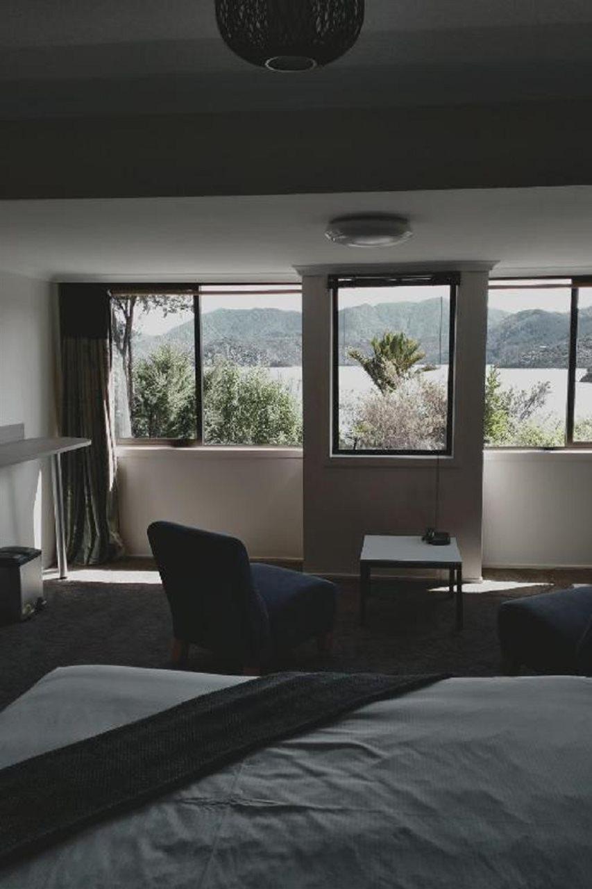 Hotel The 4*
